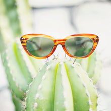 Load image into Gallery viewer, Perfect Cat Eye Sunglass with Polarized Lens - Frenchy
