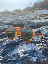 Load image into Gallery viewer, Round Retro Sunglass with Polarized Lens - Miami