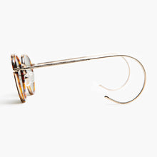 Load image into Gallery viewer, Preppy Sunglass with Cable Temples - Tyler