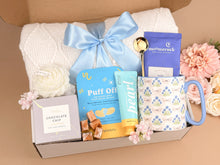 Load image into Gallery viewer, Spa Gift Baskets – Blanket, Hand Cream & Candle for Her