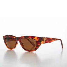 Load image into Gallery viewer, Chunky Mod Street Style Vintage Sunglass with Gold Bling - Val