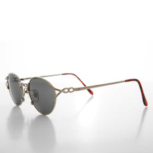 Load image into Gallery viewer, Oval Cat Eye 90s Vintage Sunglasses - Vista