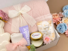Load image into Gallery viewer, Women's Gift Basket Self Care Kit
