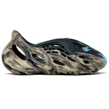 Load image into Gallery viewer, adidas Yeezy Foam RNR MX Cinder