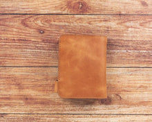 Load image into Gallery viewer, Oscar Leather Card Holder