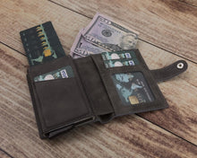 Load image into Gallery viewer, Palermo Leather Mechanical Card Holder
