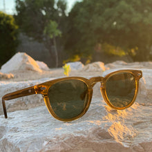 Load image into Gallery viewer, Amber Polarized Square Sunglass - Benson
