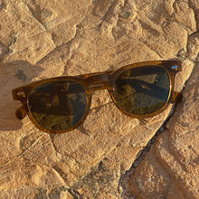 Load image into Gallery viewer, Amber Polarized Square Sunglass - Benson