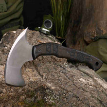 Load image into Gallery viewer, Compact tomahawk "Otokan" with tribal engraving