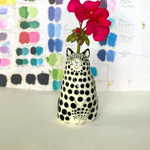 Load image into Gallery viewer, DecorBites™ Cat Polka Dot Resin Flower Bud Vase