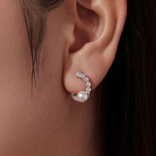 Load image into Gallery viewer, 925 Sterling Silver White Gold Plated 1.6cm Hoop Earrings with Synthetic Pearl for Women
