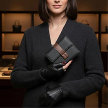 Load image into Gallery viewer, Elba Leather Women's Wallet