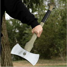 Load image into Gallery viewer, Functional double bit axe "Vargstal"