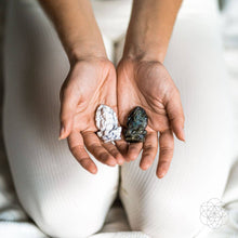 Load image into Gallery viewer, God of Luck: Crystal Ganesh Statue