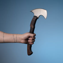 Load image into Gallery viewer, Hand forged tomahawk "Nanook"