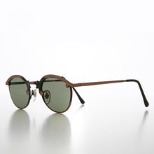 Load image into Gallery viewer, Round 90s Metal Unique Sunglass with Arrow Nose Bridge - Charmer