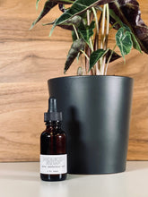 Load image into Gallery viewer, Pure Essential Oils - Woodsy