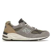 Load image into Gallery viewer, New Balance 990v2 MiUSA Teddy Santis Marblehead Incense