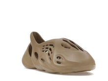 Load image into Gallery viewer, adidas Yeezy Foam RNR Stone Taupe
