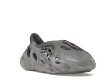 Load image into Gallery viewer, adidas Yeezy Foam RNR MX Granite