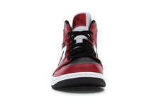 Load image into Gallery viewer, Air Jordan Retro 1 Mid (Chicago Black Toe)