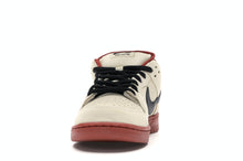 Load image into Gallery viewer, Nike SB Dunk Low Pro Hennessy