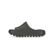 Load image into Gallery viewer, adidas Yeezy Slide Dark Onyx (Kids)