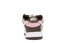 Load image into Gallery viewer, Nike Dunk SB Low Stussy Cherry