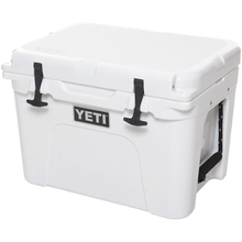 Load image into Gallery viewer, YETI Tundra 35 Hard Cooler