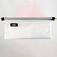 Load image into Gallery viewer, Zipper Pouches Classic Patterns Ultralight D50T fabric