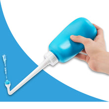 Load image into Gallery viewer, BUTT BUDDY Go - Portable Bidet Handheld Water Sprayer Bottle
