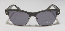 Load image into Gallery viewer, Nicole Miller Rector Sunglasses
