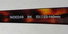 Load image into Gallery viewer, Isaac Mizrahi 30249 Sunglasses

