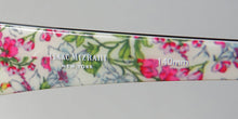 Load image into Gallery viewer, Isaac Mizrahi 30225 Sunglasses
