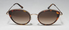 Load image into Gallery viewer, Isaac Mizrahi 30251 Sunglasses
