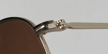 Load image into Gallery viewer, Isaac Mizrahi 30219 Sunglasses
