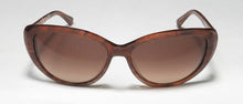 Load image into Gallery viewer, Isaac Mizrahi 30204 Sunglasses
