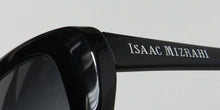 Load image into Gallery viewer, Isaac Mizrahi 30204 Sunglasses
