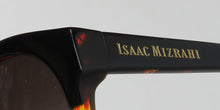 Load image into Gallery viewer, Isaac Mizrahi 30212 Sunglasses
