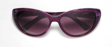 Load image into Gallery viewer, Isaac Mizrahi 30204 Sunglasses

