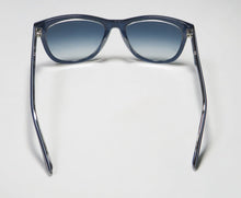 Load image into Gallery viewer, Isaac Mizrahi 30202 Sunglasses

