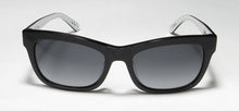 Load image into Gallery viewer, Isaac Mizrahi 30220 Sunglasses
