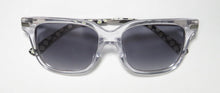 Load image into Gallery viewer, Isaac Mizrahi 30260 Sunglasses
