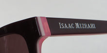 Load image into Gallery viewer, Isaac Mizrahi 30202 Sunglasses
