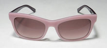 Load image into Gallery viewer, Isaac Mizrahi 30220 Sunglasses
