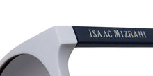 Load image into Gallery viewer, Isaac Mizrahi 30205 Sunglasses
