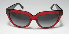 Load image into Gallery viewer, Isaac Mizrahi 30217 Sunglasses
