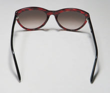 Load image into Gallery viewer, Isaac Mizrahi 30223 Sunglasses
