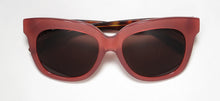 Load image into Gallery viewer, Isaac Mizrahi 30214 Sunglasses
