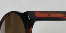 Load image into Gallery viewer, Vera Wang Luxe Hebe Sunglasses
